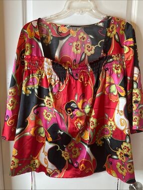 NY Collection Red Pink Paisley Satin Tunic with Smocked Neck